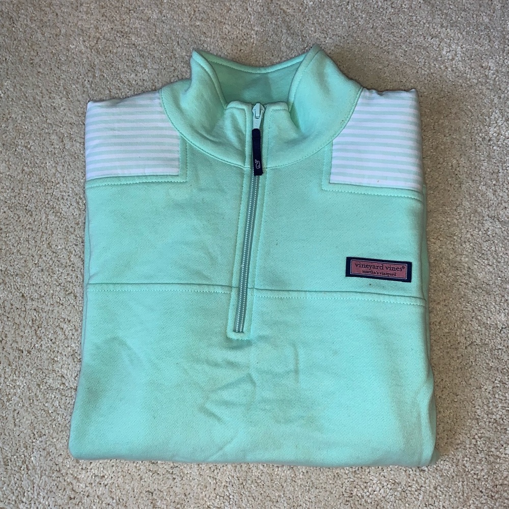 ⭐️vineyard vines shepshirt⭐️